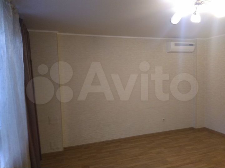 2-к. квартира, 77 м², 5/15 эт.