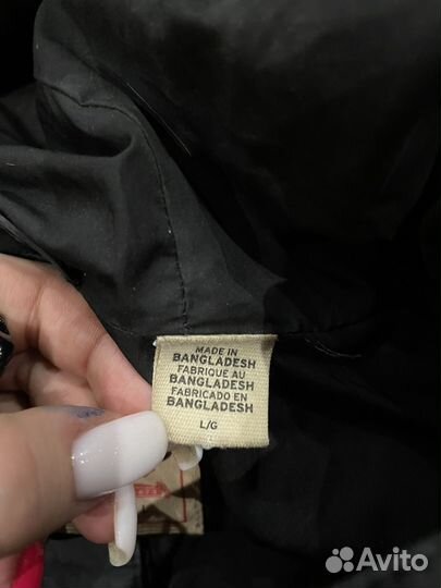 Пуховик женский levis