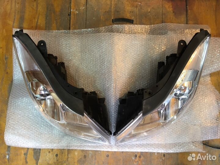 Фара левая ix55 ксенон