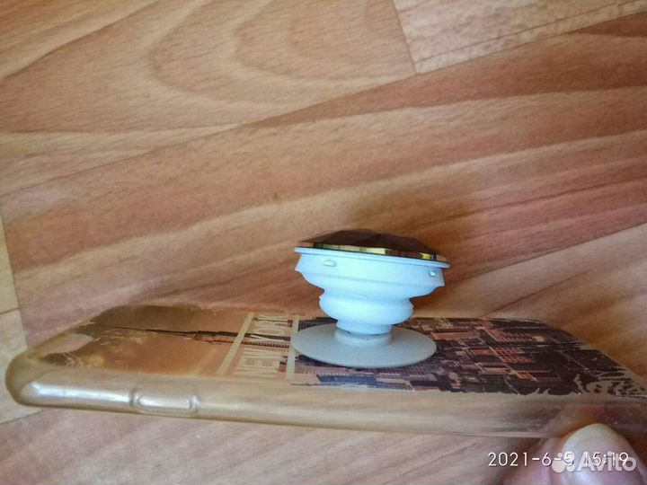 Чехол на iPhone 6