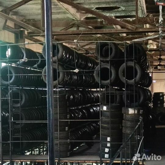 Yokohama BluEarth-Van RY61 215/65 R16C T