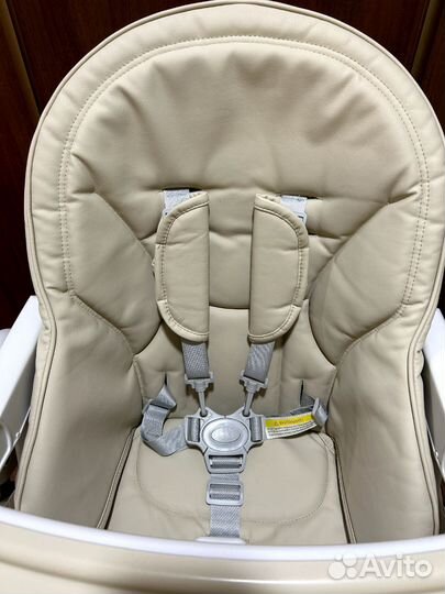 Стульчик для кормления Tommy Bon appetit ванильный