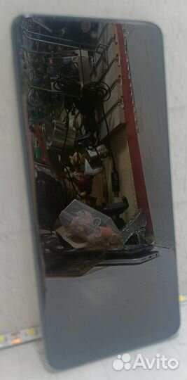 Смартфон tecno Pova 3