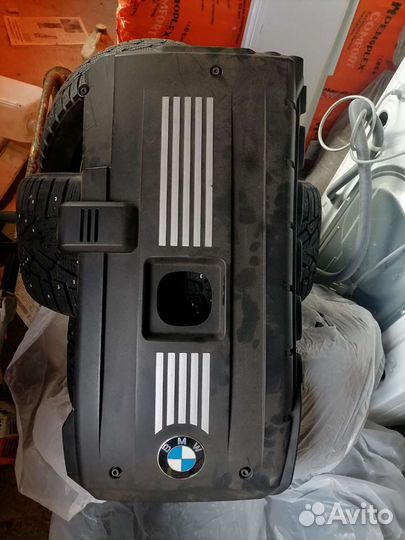 Декоративная крышка BMW e60/90/87