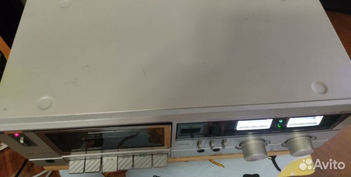 Кассетная дека Sanyo RD 200