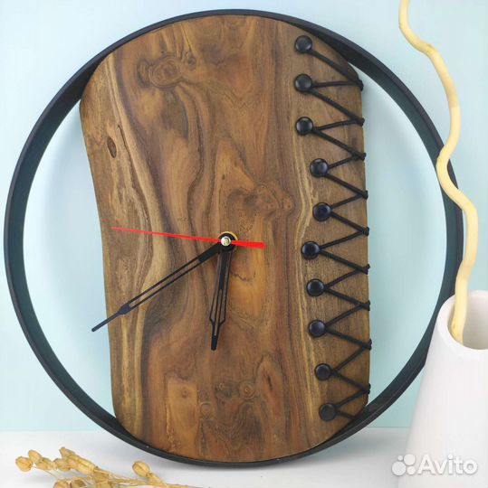 Часы из спила оливы 30 см