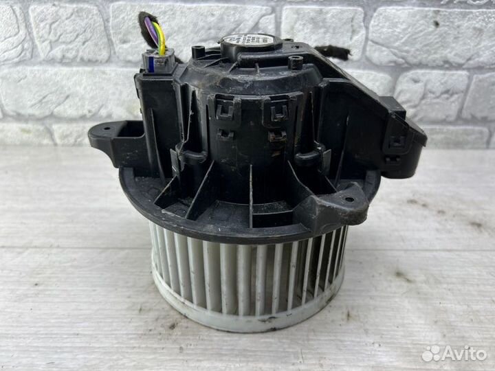 Моторчик печки Ford Transit 8