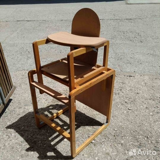 Стульчик для кормления