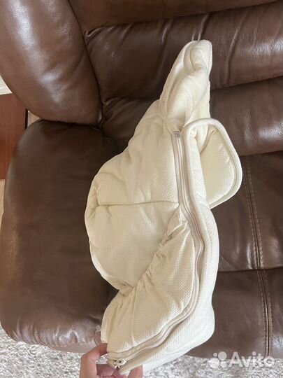 Подушка-позиционер в переноску/автокресло