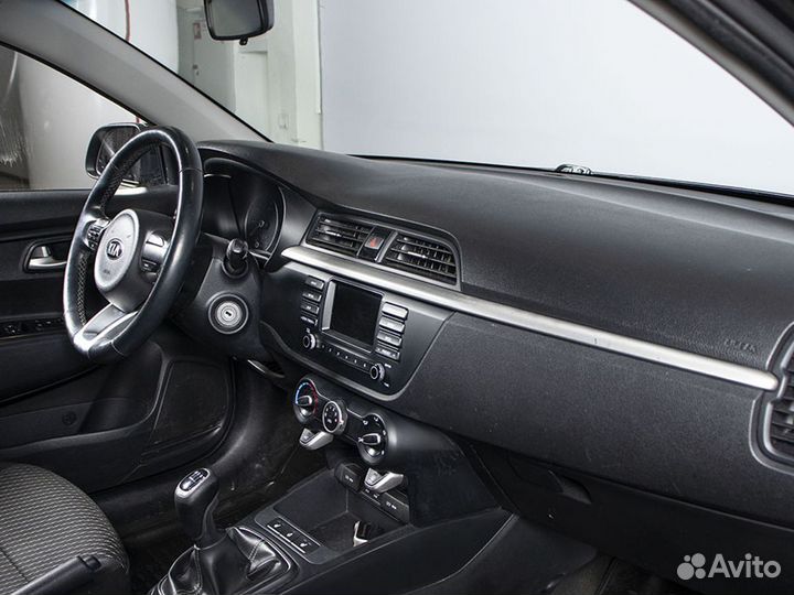 Kia Rio X-Line 1.6 МТ, 2018, 126 390 км
