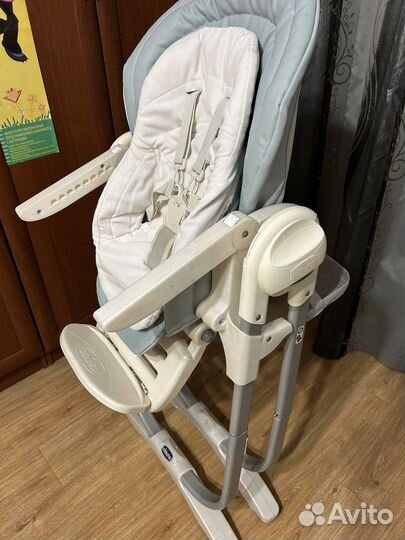 Стульчик для кормления chicco