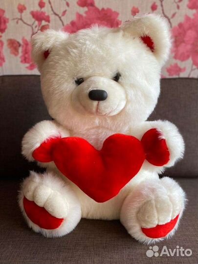 Медведь влюблённый новый