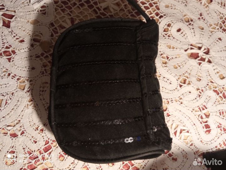 Косметичка новая бархатная