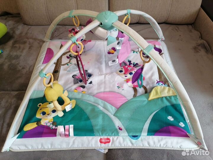 Развивающий коврик tiny love принцесса