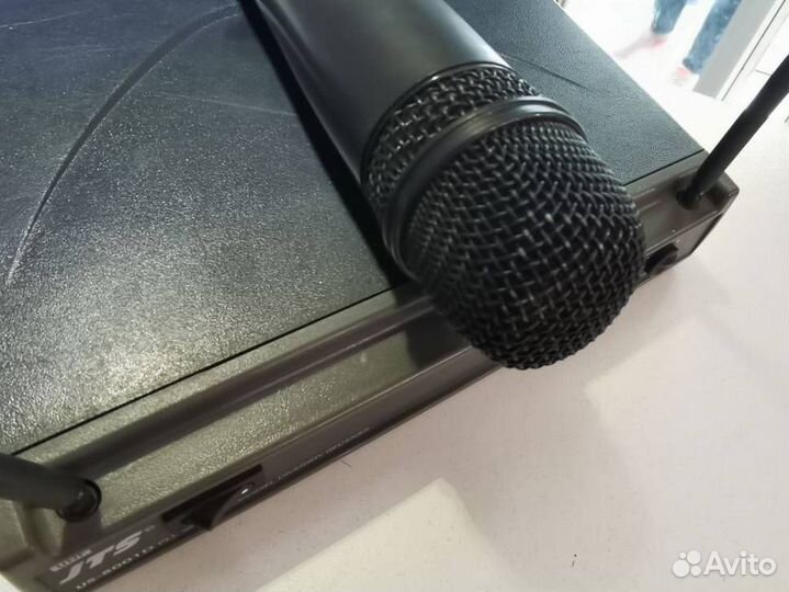 Радиомикрофон Jts Us-8001D