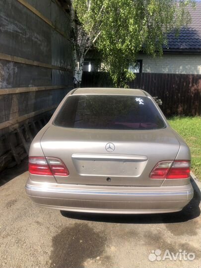 Разбор mercedes w210 2000 г
