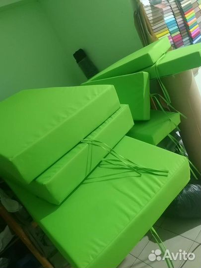 Подушки сиденья на садовой мебель, тенты шторы