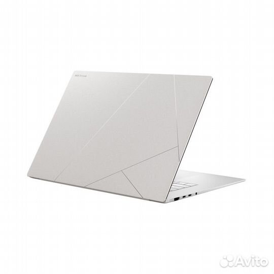 Asus ZenBook S16 2024- AI 9 HX 370, 32gb, oled