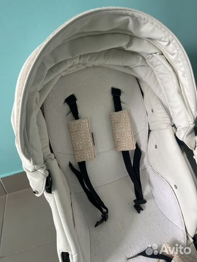Коляска 2 в 1 adamex экокожа