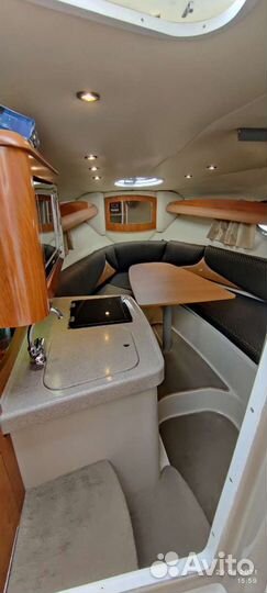 Прогулки на катере, катание на яхте