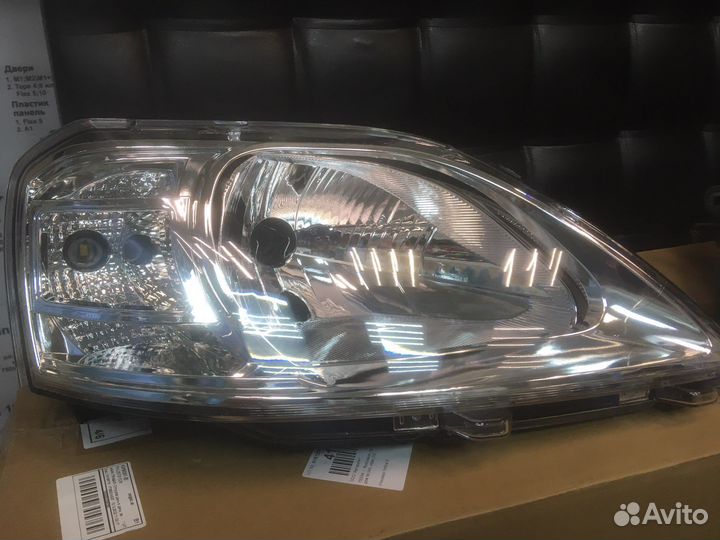 Блок фара Рено Логан
