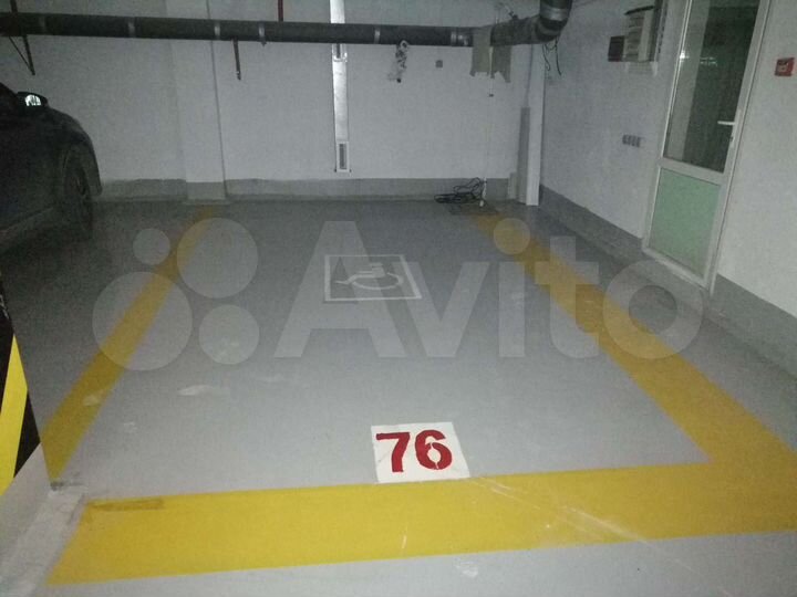 Машиноместо, 16 м²