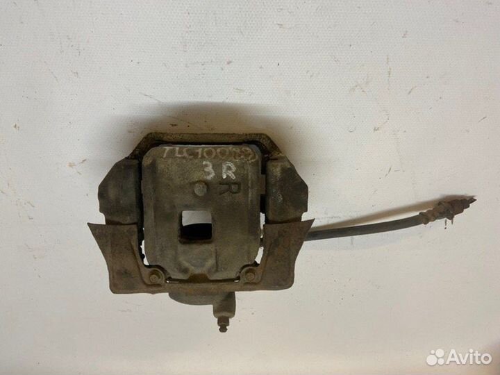 Суппорт задний правый Toyota Land Cruiser J100