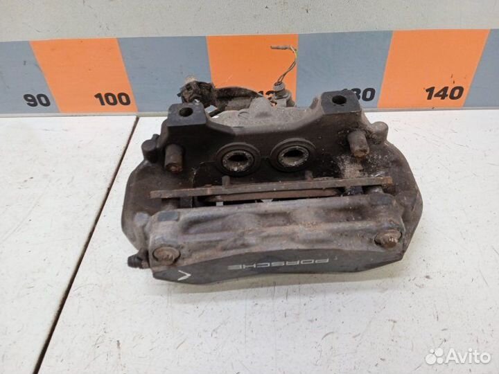 Суппорт задний левый Porsche Cayenne 958 3.6 2010