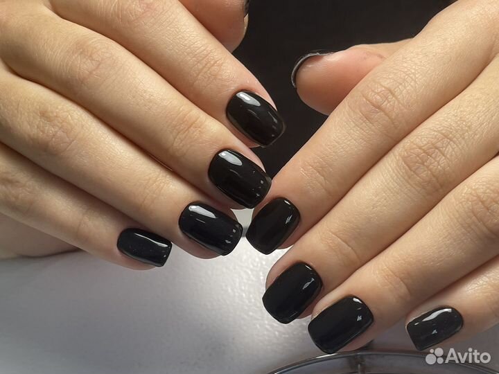 Маникюр в центре