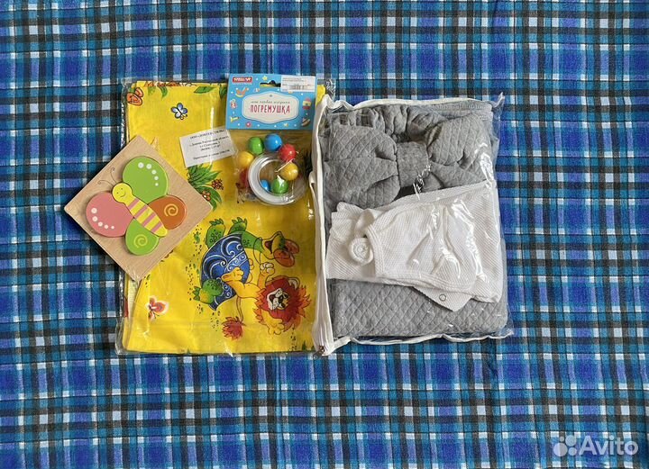 Конверт на выписку летний (5 предметов)