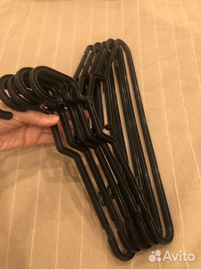 Плечики / вешалка для одежды