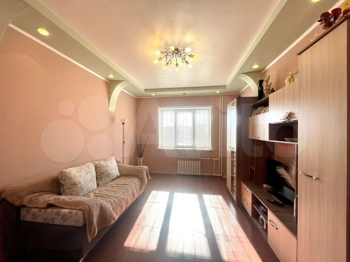 2-к. квартира, 57,5 м², 1/10 эт.