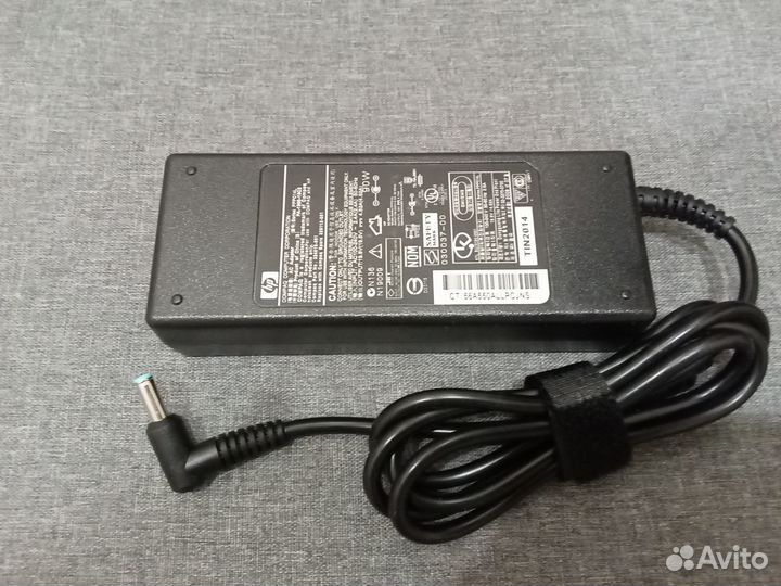 Блок питания для ноутбука HP Pavilion 15 15-e029TX