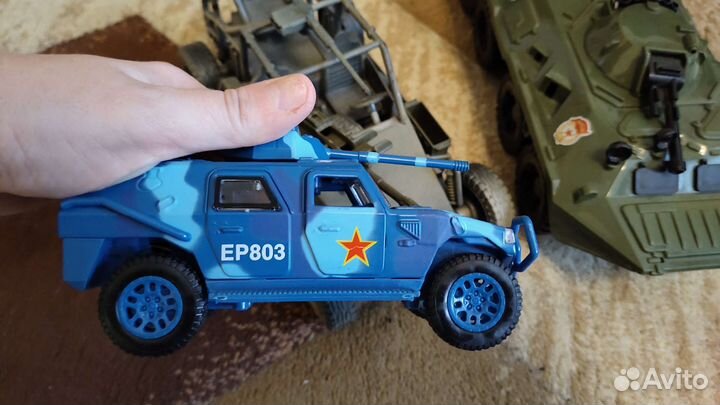 Игрушки пакетом машины