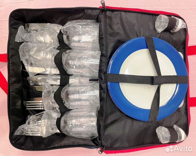 Набор для пикника на 4 персоны + плед