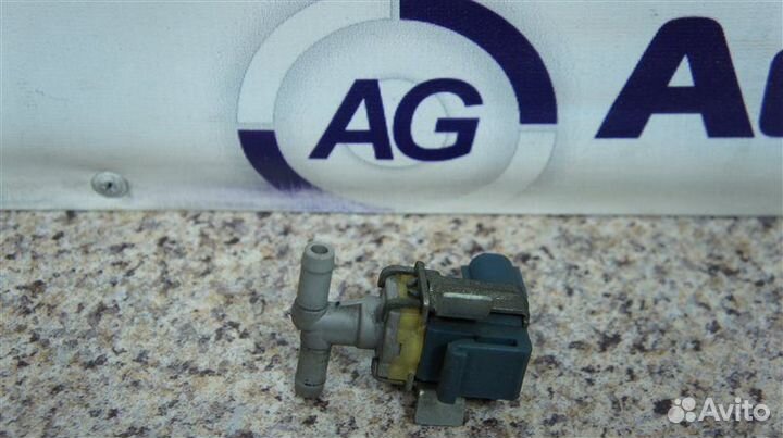 Клапан вакуумный Toyota Echo