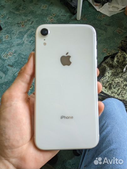 iPhone Xr, 64 ГБ