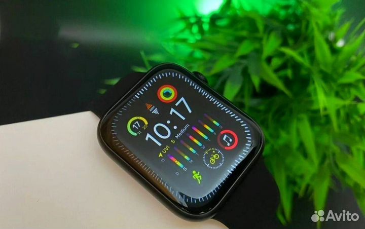 Apple watch series 9(при включении яблоко)