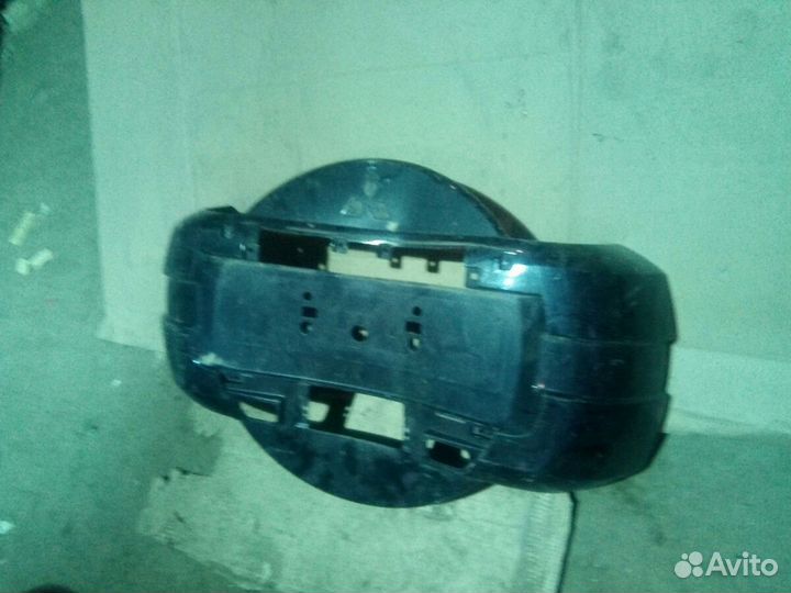 Митсубиси Паджеро 4 кожух запасного колеса