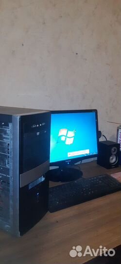 Xeon e5440/4GB DDR3/GTS4501GB/HDD500GB