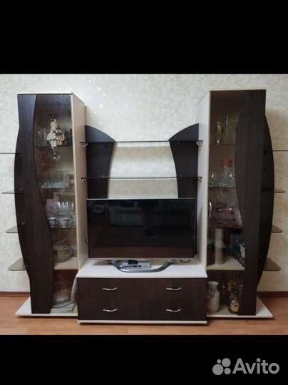 Стенка в гостиную со шкафом под тв бу