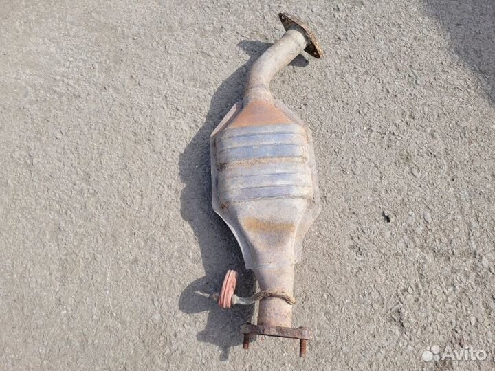 Катализатор на Mitsubishi Outlander