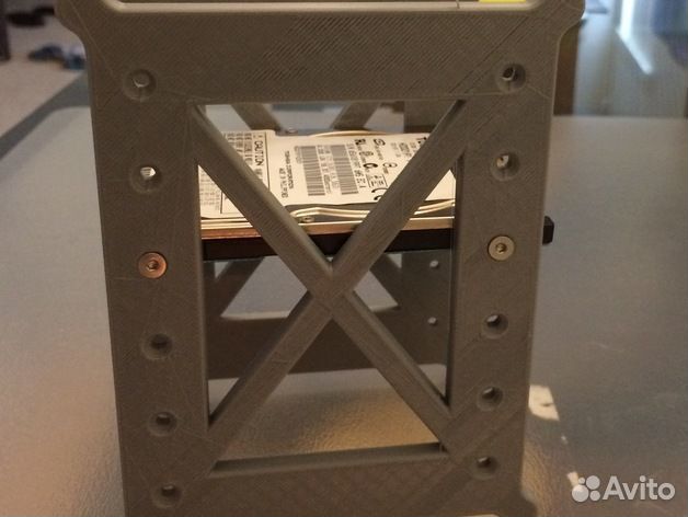 Стойки на 6 HDD(SSD) формата 2,5, диски до 19мм