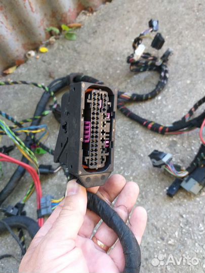 Проводка подкапотная Вито 639
