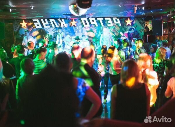 Ночной клуб/караоке-бар/крафт-бар