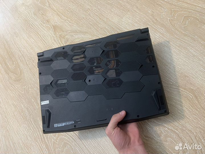 Ноутбук msi katana GF66 12UE