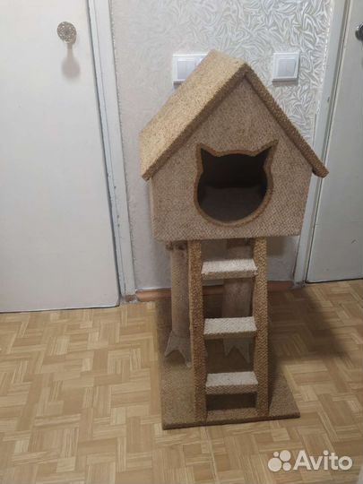 Когтеточка Домик для кошки бу