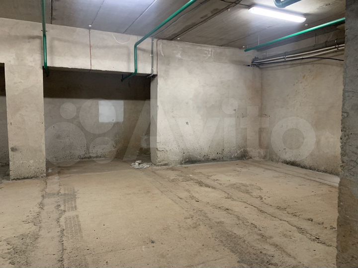 Машиноместо, 29 м²