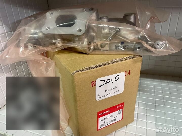 Выпускной коллектор Acura RDX. 18100-RWC-A00 Новый