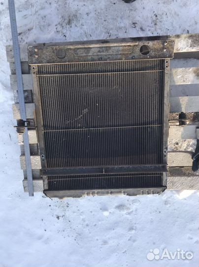 Радиатор Isuzu